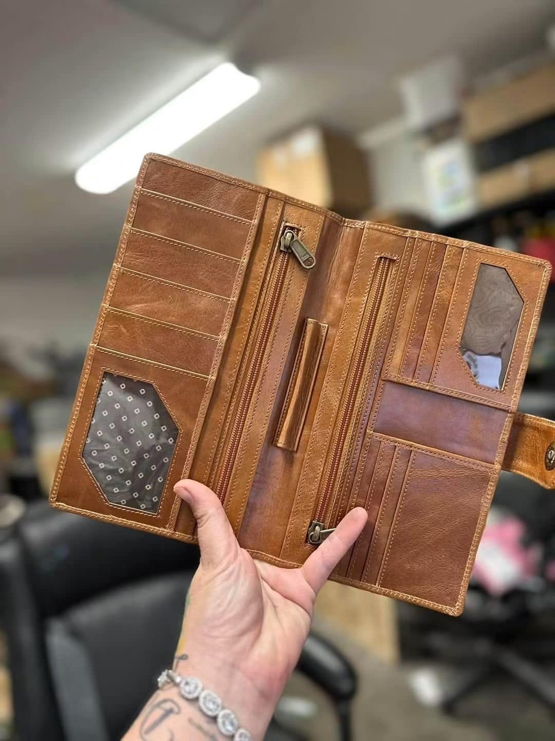 Cow Hide Wallet 23 1000261146